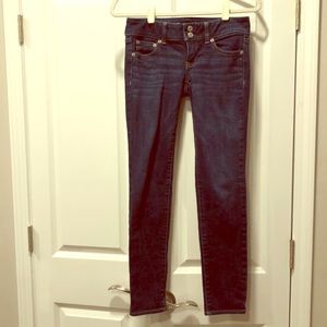 American Eagle Size 4 Super Skinny Jeans